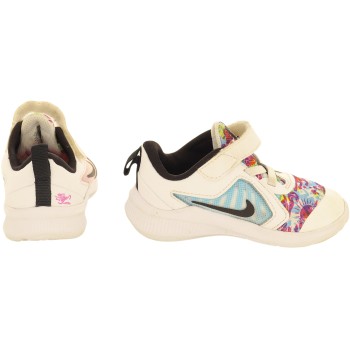 Nike Girls White Sneakers Nike Girls White Sneakers