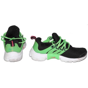 Nike Boys Black/Green Sneakers Nike Boys Black/Green Sneakers